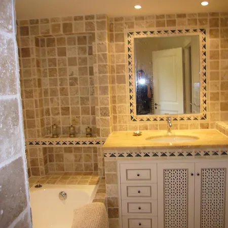 Le Point D'orgue Alojamento de Acomodação e Pequeno-almoço Saint-Tropez